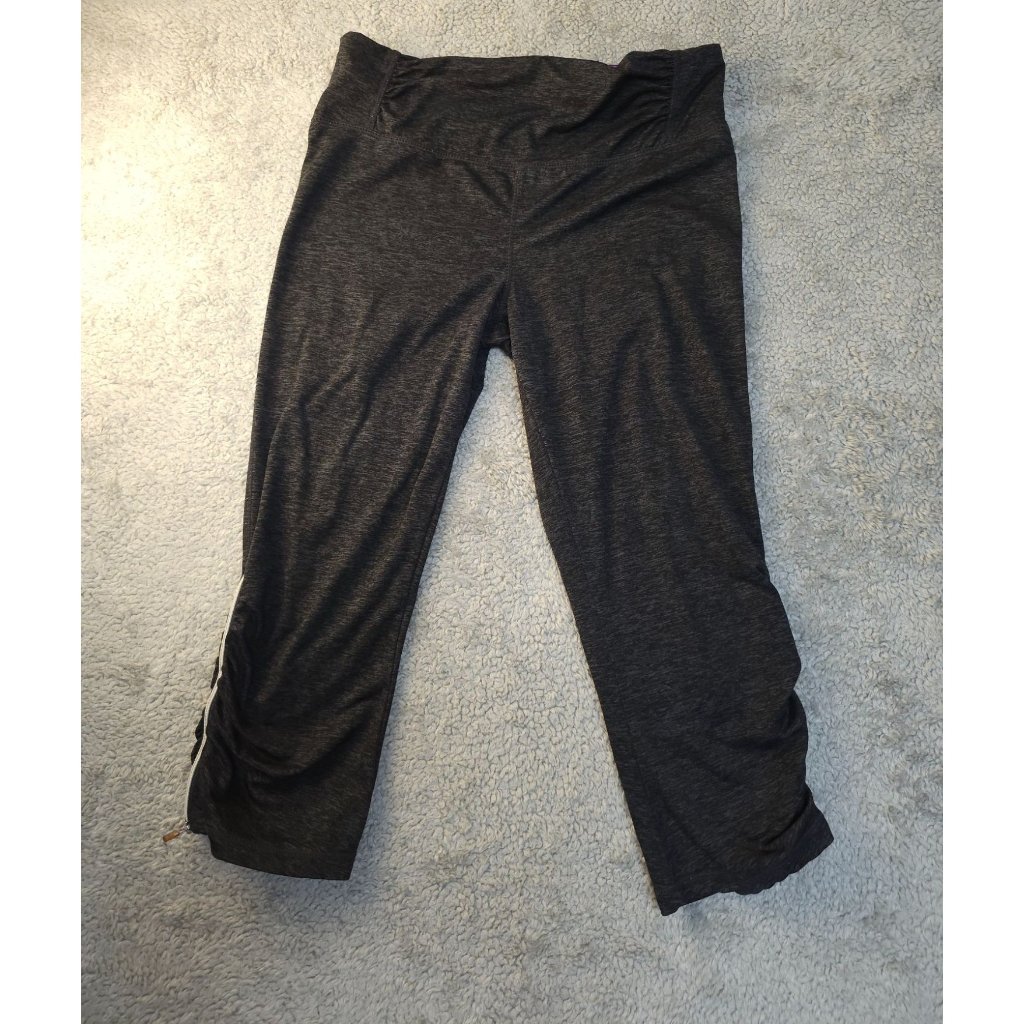 Tangerine Capri Leggings With Zipper Leg, Size Med